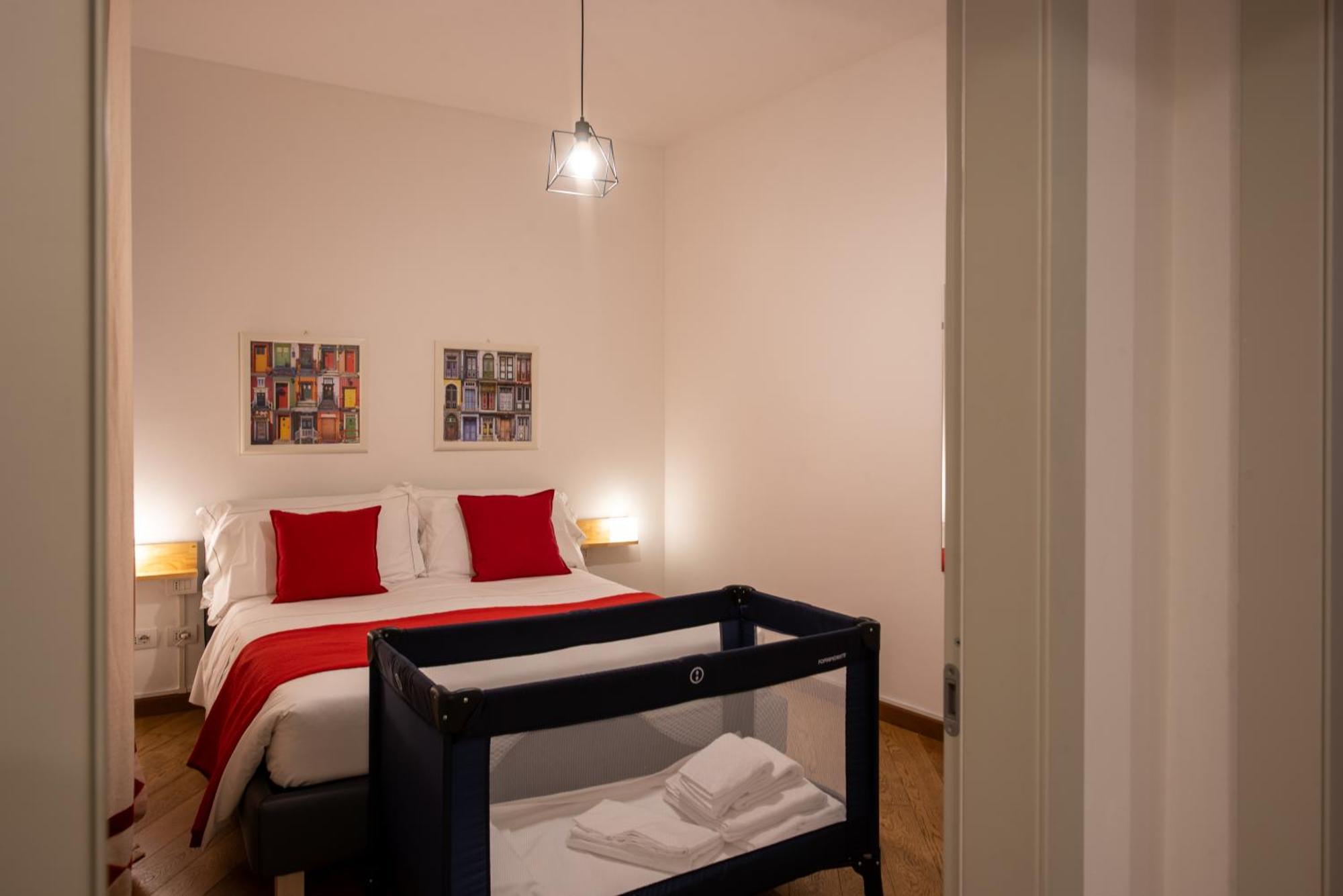 U Apartment