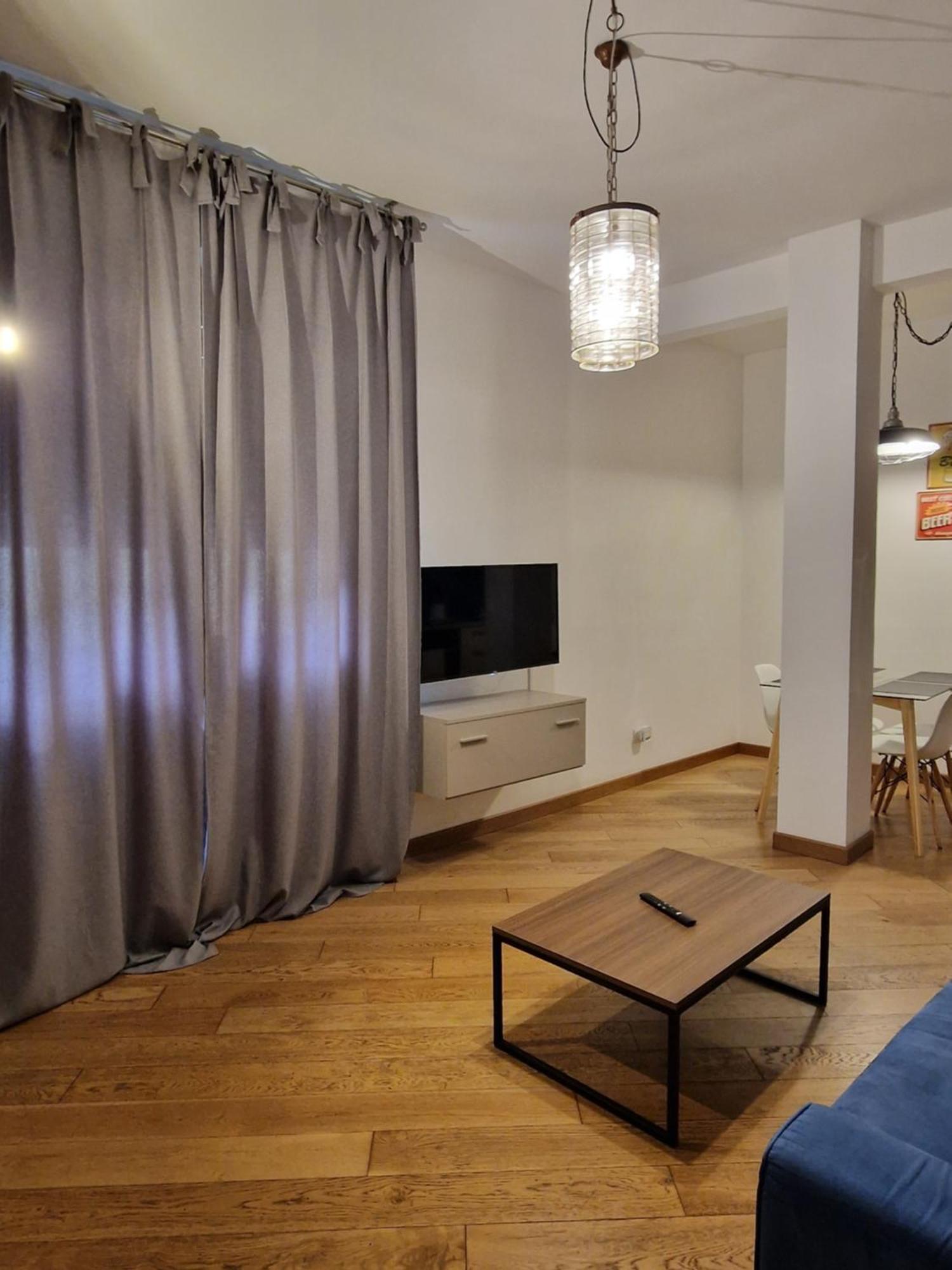 Apartment U *